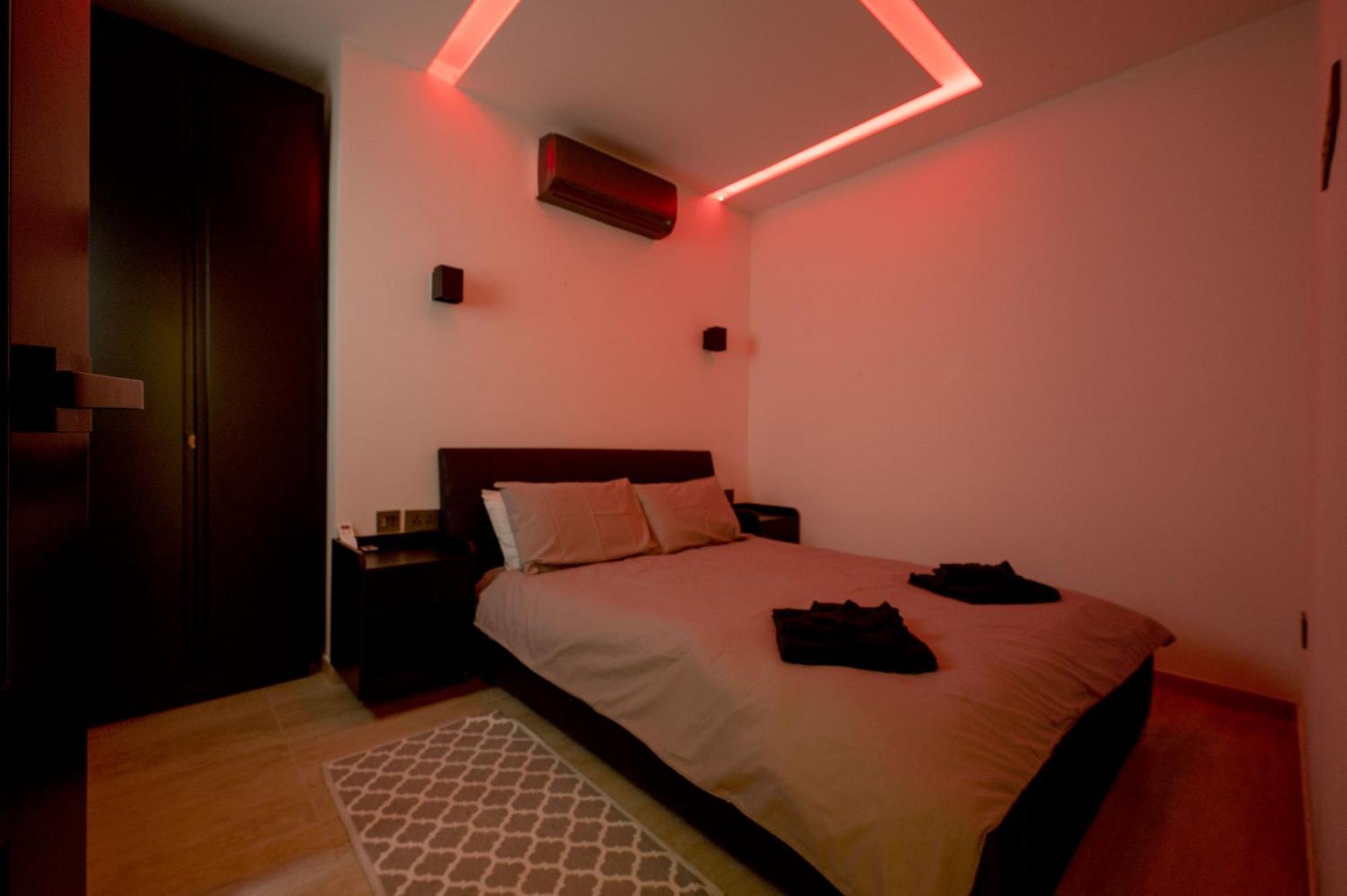 Modern 2 Bedroomed Apartment In Gzira Exteriér fotografie